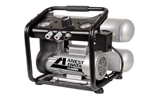 アネスト岩田のエアコンプレッサ FX9017を高額査定