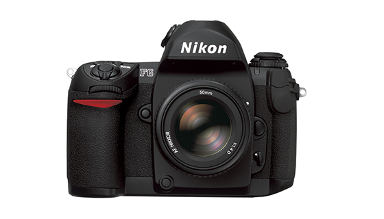 NIKON(ニコン)のデジタルカメラを買取