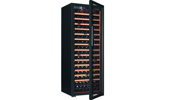 ユーロカーブ（EuroCave）