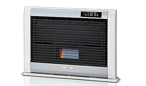 コロナ「アグレシオ」FF式ストーブ