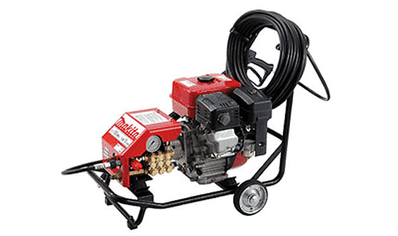 マキタ エンジン高圧洗浄機