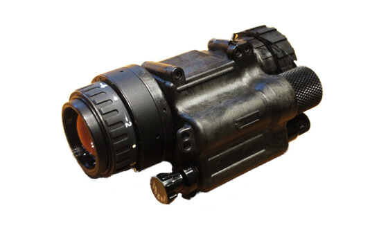 PVS14 A2 OMNI7 ナイトビジョン