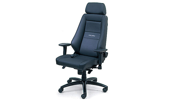 レカロ「ファブリック・シリーズ」を出張買取中。