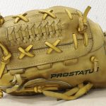 ZETTのピッチャーグローブ