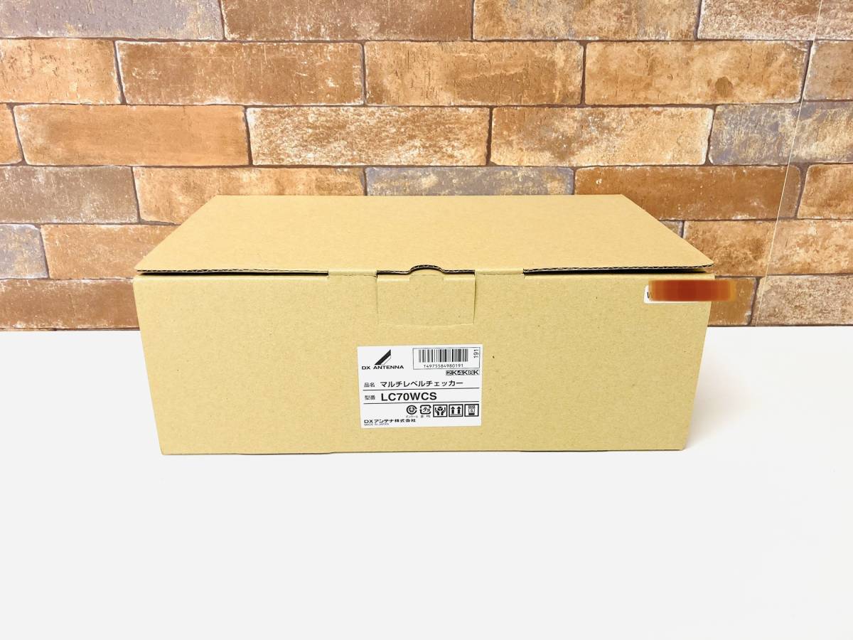 LC70WCS